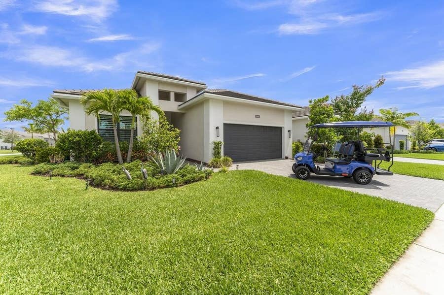 Property photo for 15665 Merritt Drive, Westlake, FL