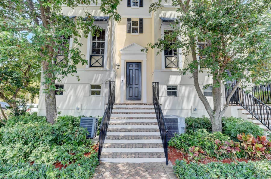 Property photo for 75 NE 5th Avenue NE, #U, Delray Beach, FL