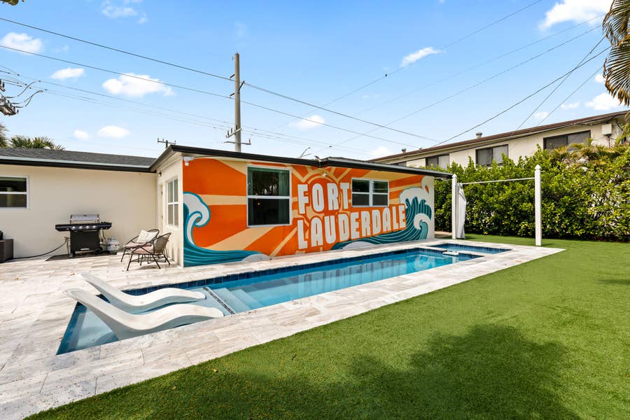 Property photo for 5530 NE 18th Avenue, Fort Lauderdale, FL