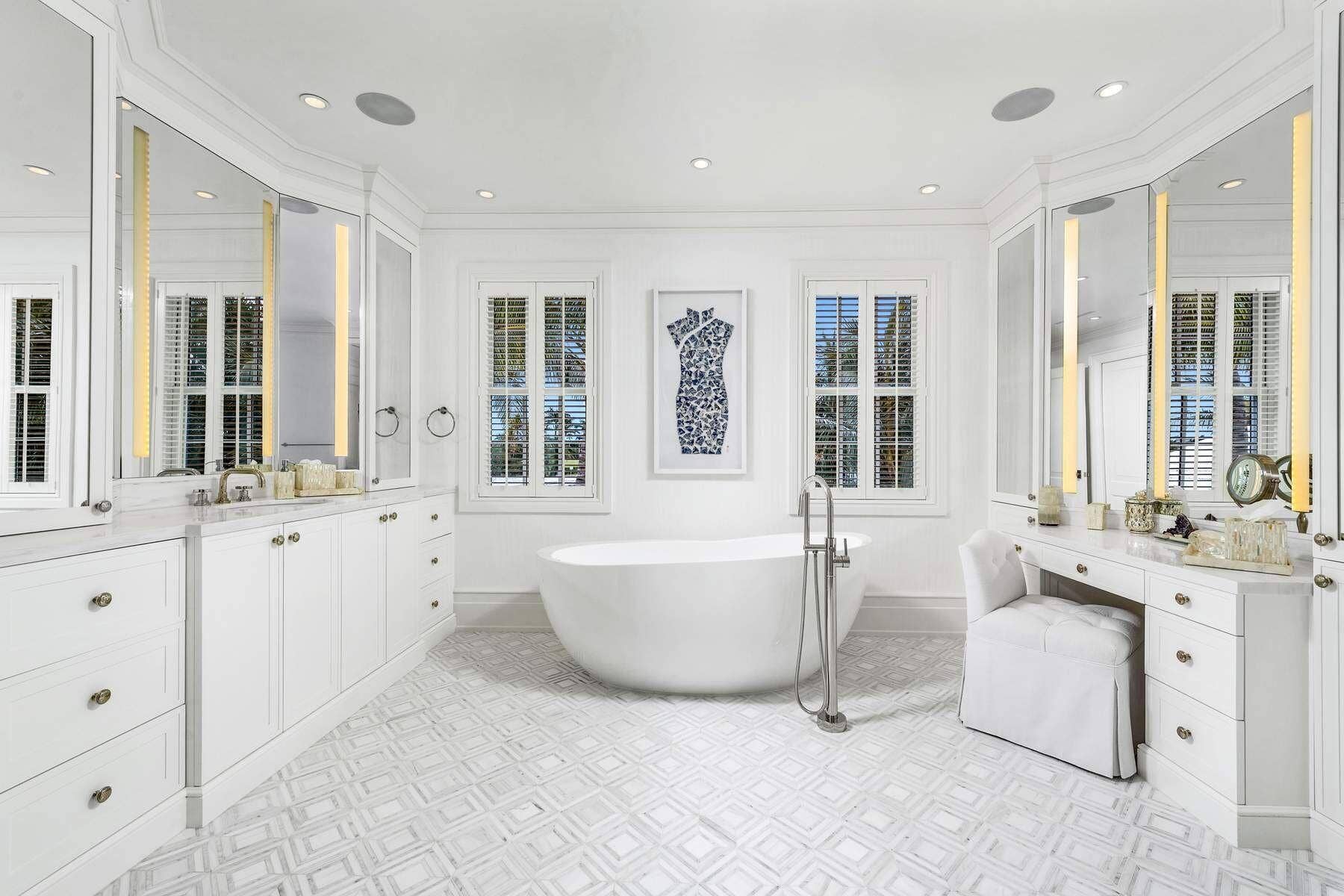 608 Island Drive - B5P9ZG(42)