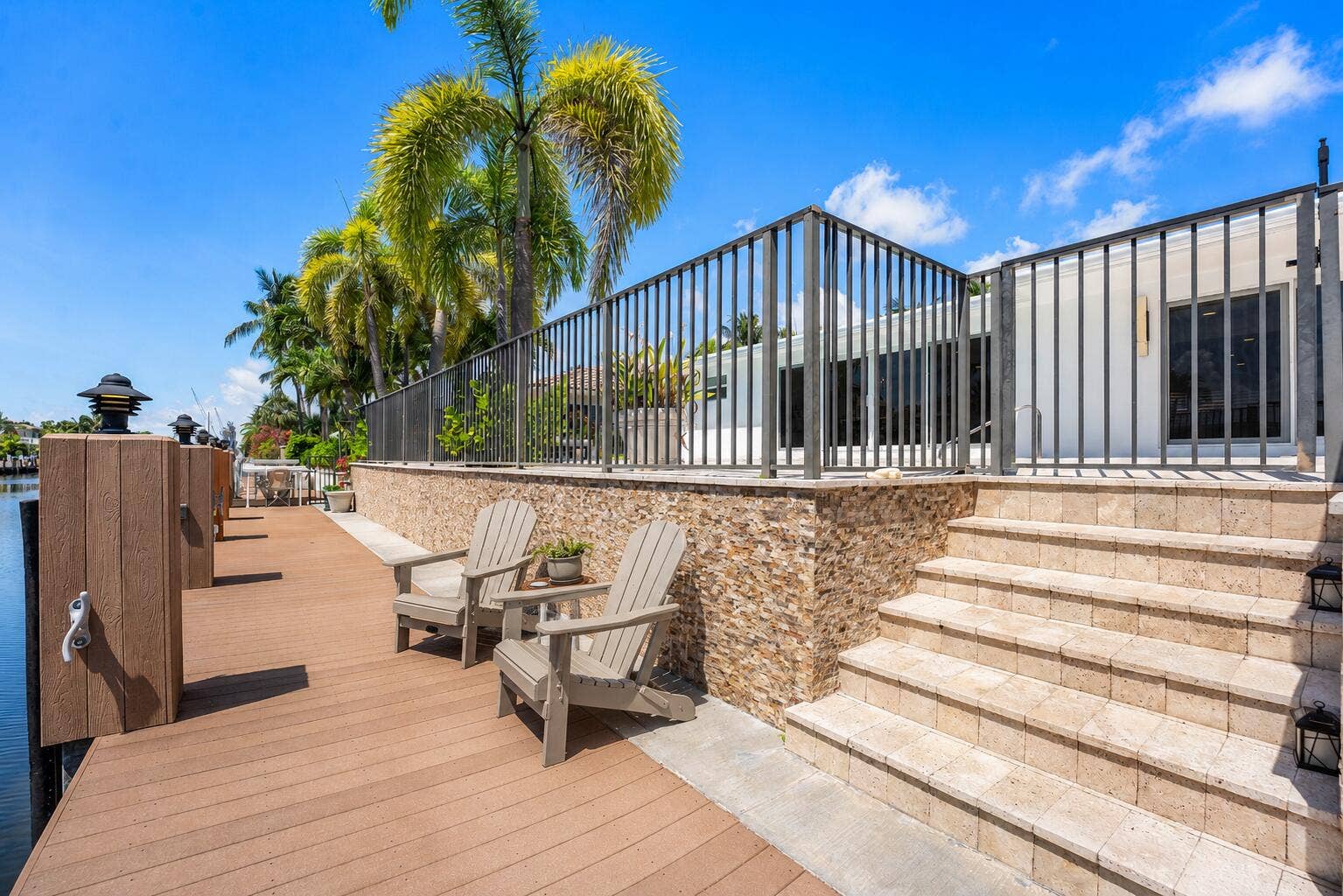 4230 NE 24th Avenue, Lighthouse Point, FL 33064 1