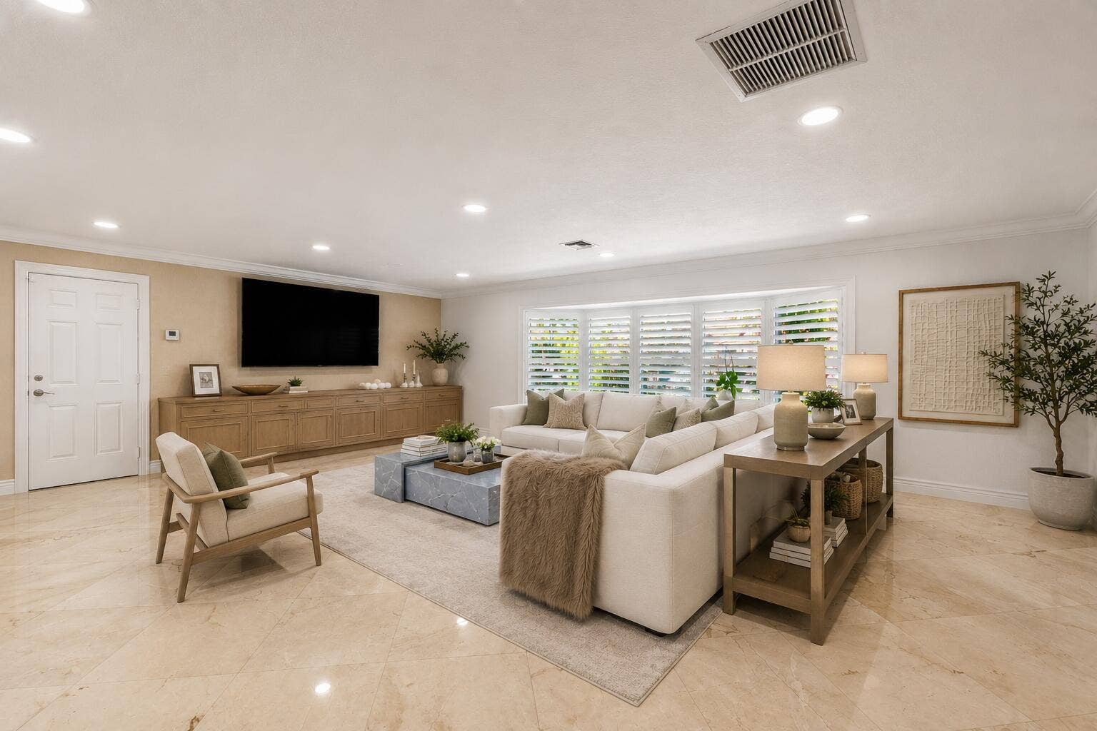 4230 NE 24th Avenue, Lighthouse Point, FL 33064 1
