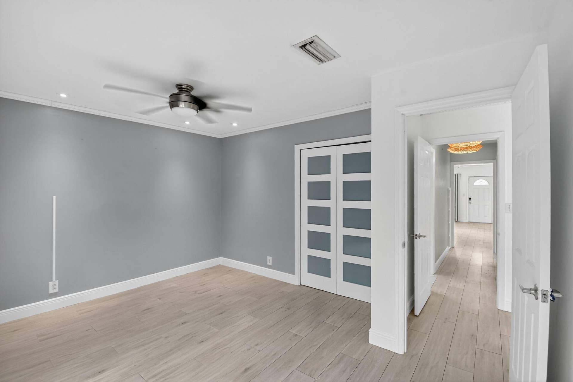1606 NE 15th Avenue, #1606, Fort Lauderdale, FL 33305 24-web-or-mls-024_DSC_4758