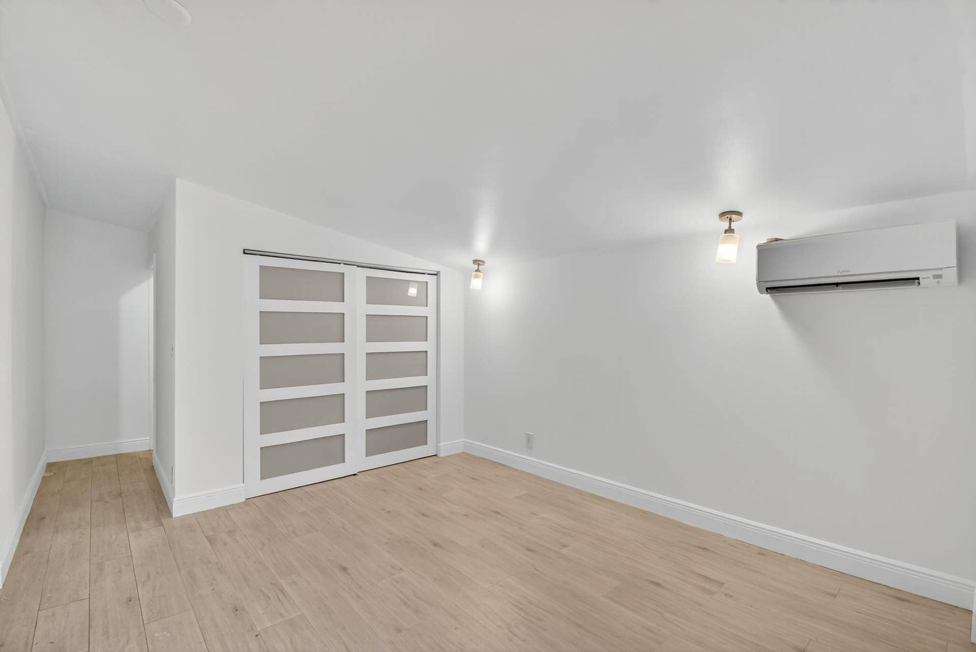 1606 NE 15th Avenue, #1606, Fort Lauderdale, FL 33305 29-web-or-mls-029_DSC_4783