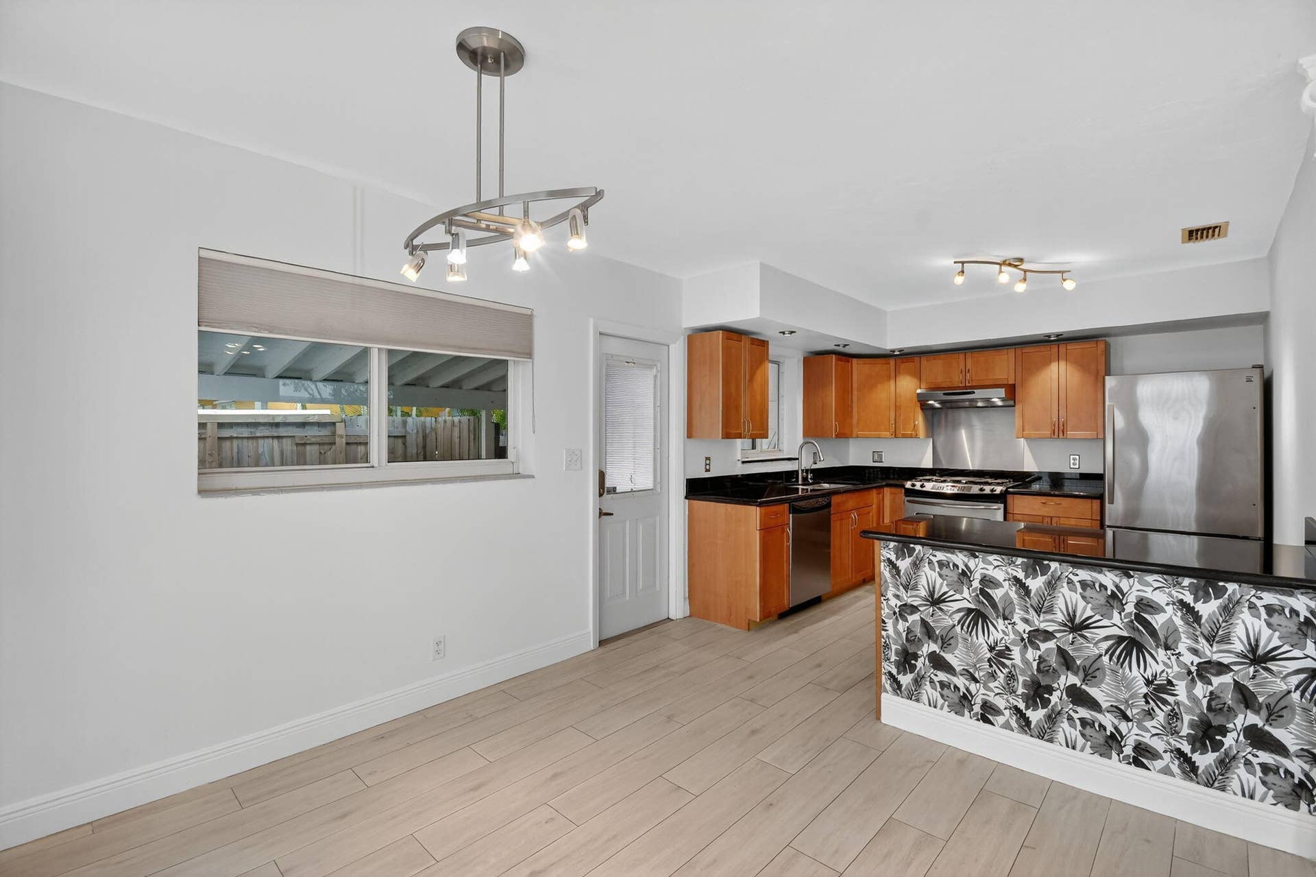 1606 NE 15th Avenue, #1606, Fort Lauderdale, FL 33305 13-web-or-mls-013_DSC_4698