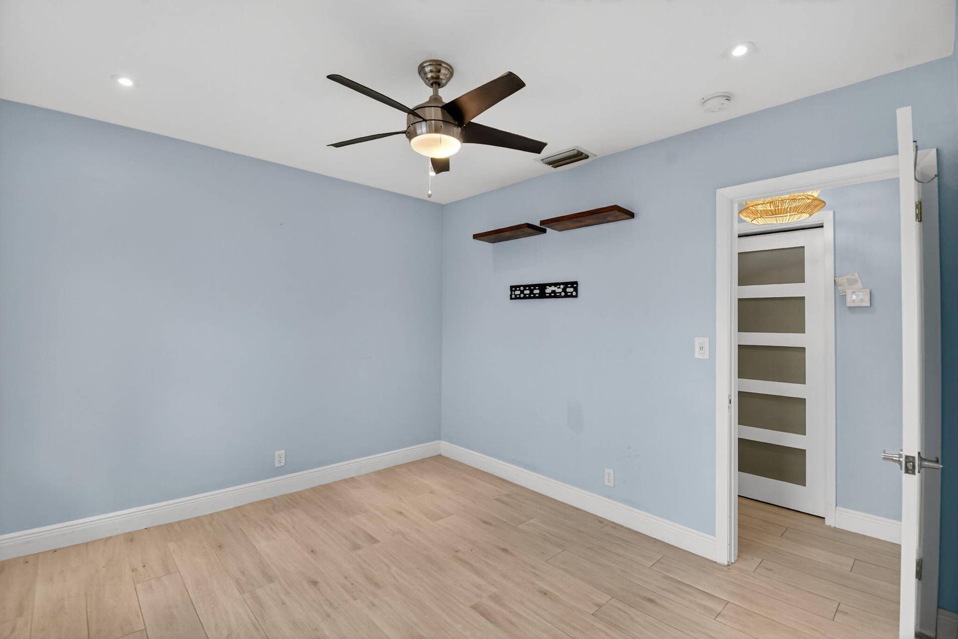1606 NE 15th Avenue, #1606, Fort Lauderdale, FL 33305 17-web-or-mls-017_DSC_4719