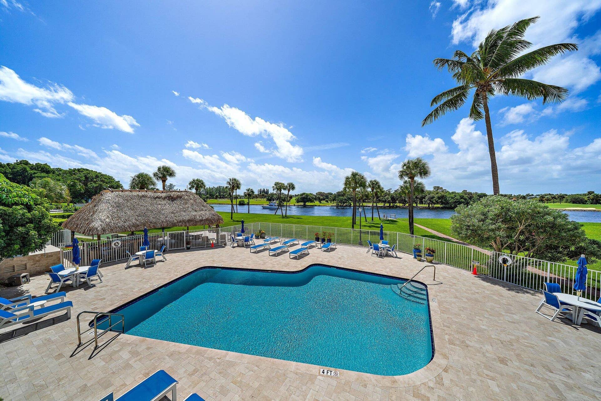 336 Golfview Road, #619, North Palm Beach, FL 33408 Gemini Pool