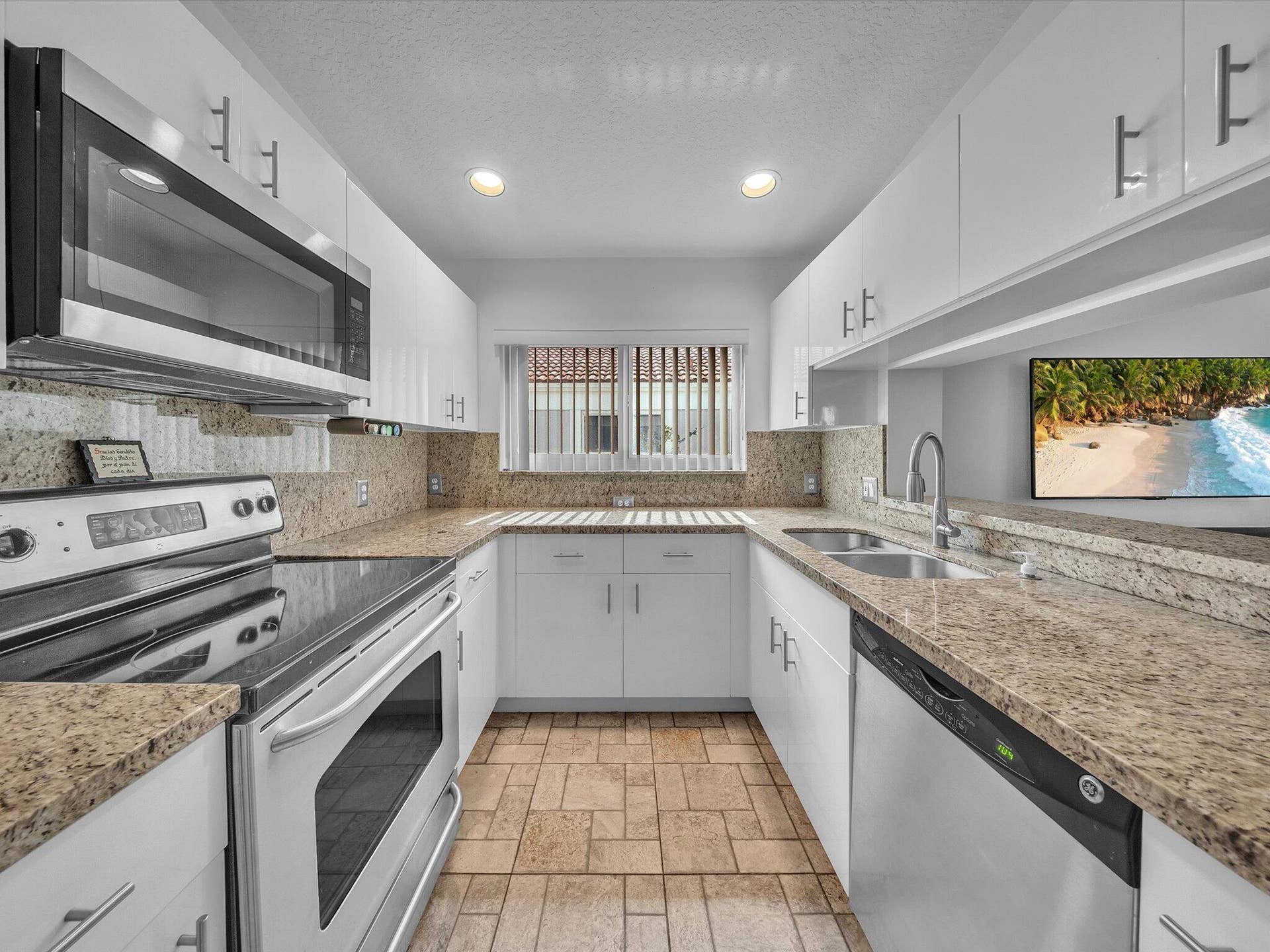 8039 N Tranquility Lake Drive, Delray Beach, FL 33446 16-DSC0686