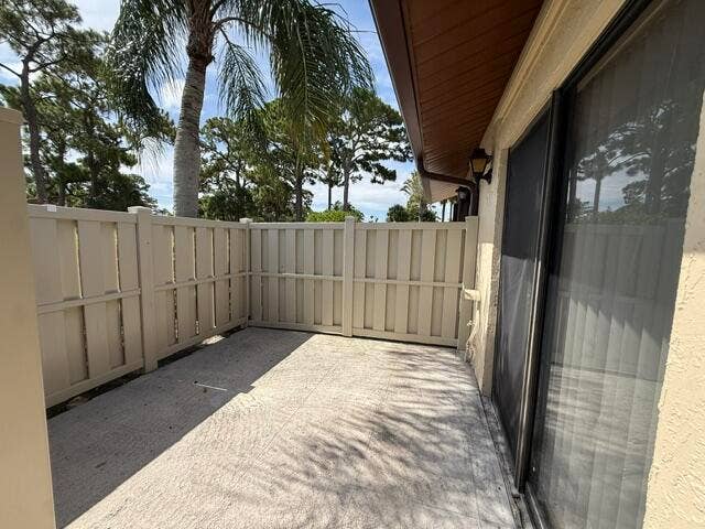 1028 Green Pine Boulevard, #D, West Palm Beach, FL 33409 IMG_7711