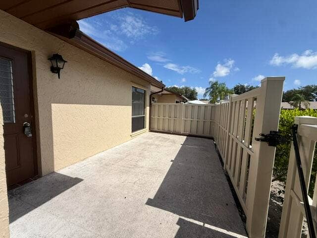 1028 Green Pine Boulevard, #D, West Palm Beach, FL 33409 IMG_7714