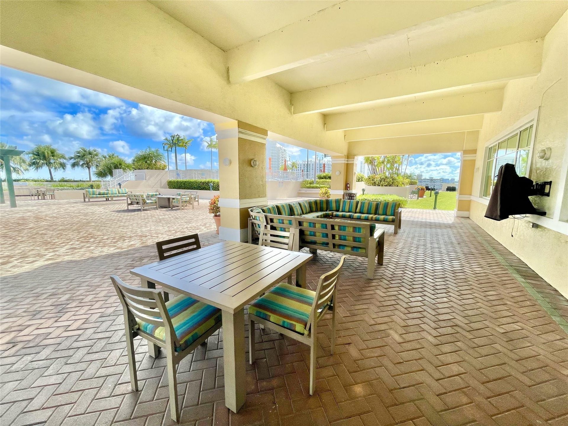 3020 NE 32nd Street, #Unit 905, Fort Lauderdale, FL 33306 Photo 26