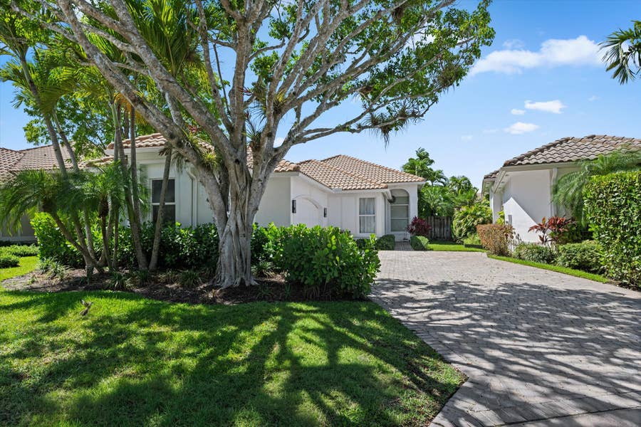 Property photo for 12171 Glen Bay Drive, Wellington, FL
