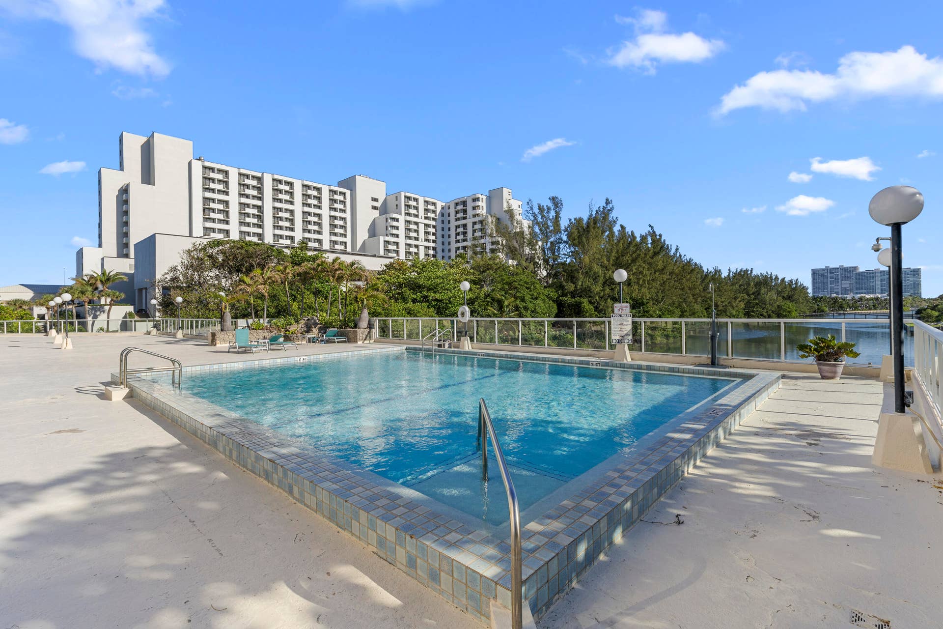 3000 Holiday Drive, #1505, Fort Lauderdale, FL 33316 R6II4592