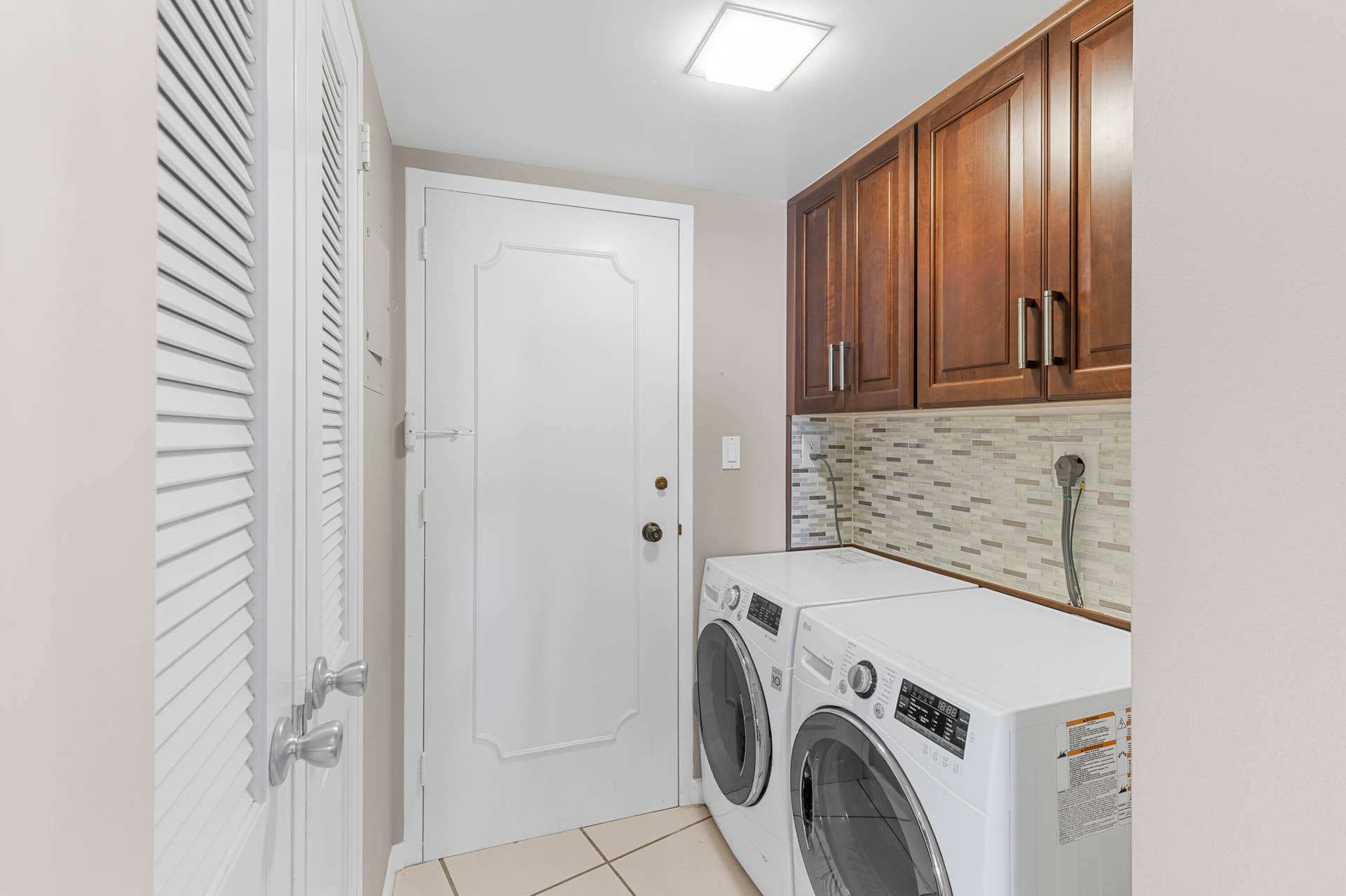 3000 Holiday Drive, #1505, Fort Lauderdale, FL 33316 R6II9390