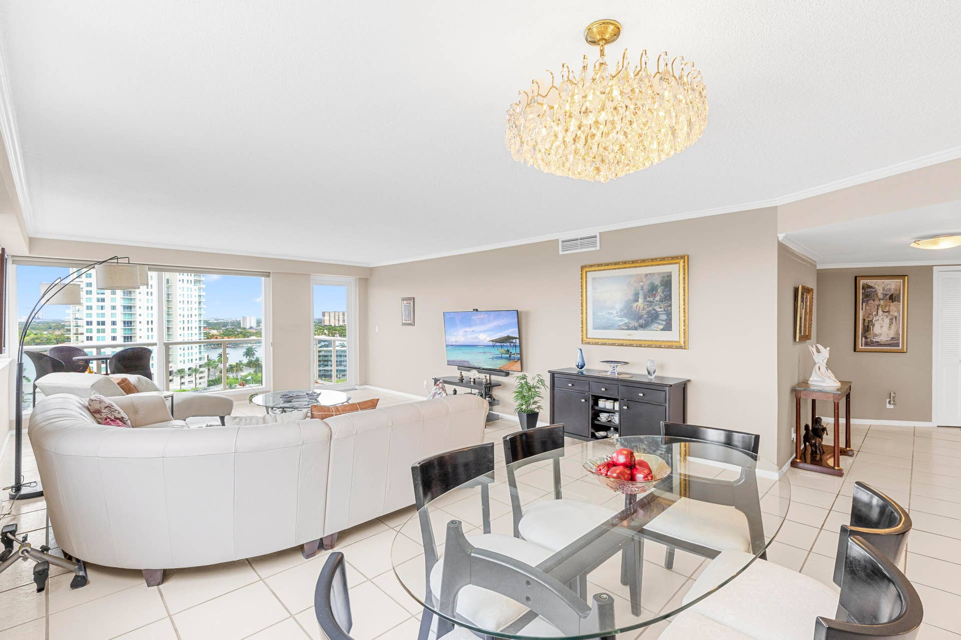 3000 Holiday Drive, #1505, Fort Lauderdale, FL 33316 R6II9405
