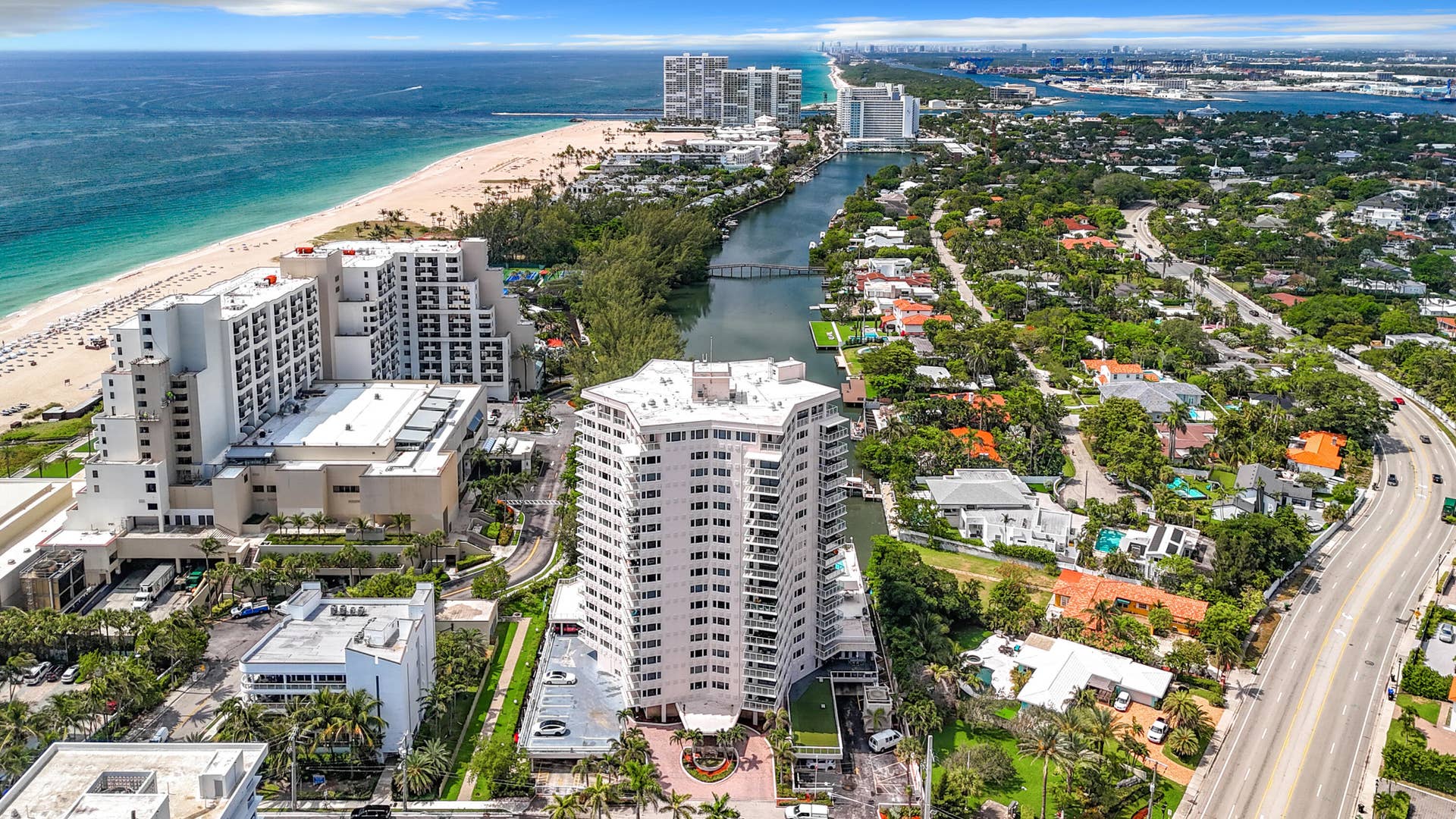 3000 Holiday Drive, #1505, Fort Lauderdale, FL 33316 3000 Holiday Drive #1206-2