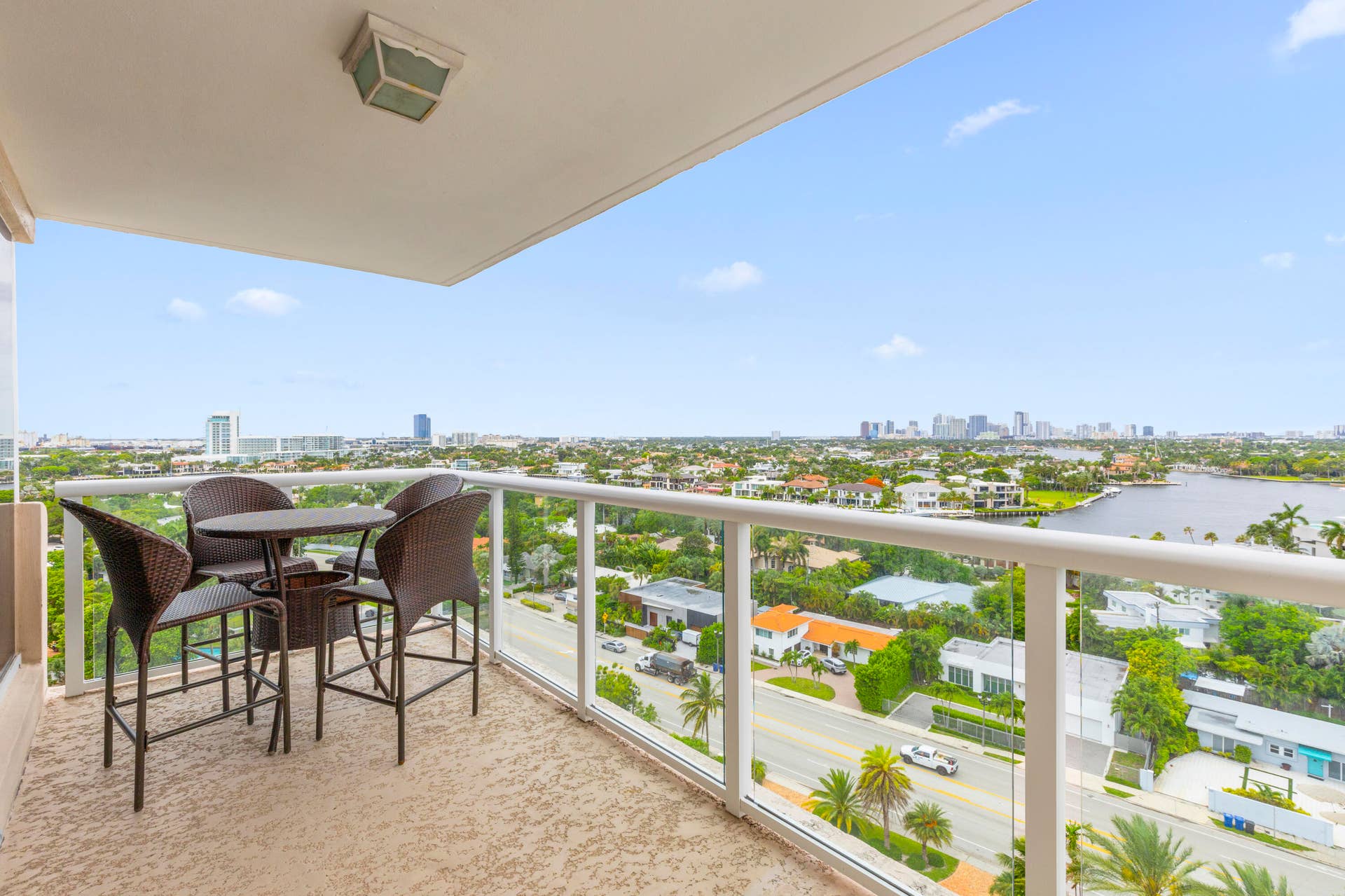 3000 Holiday Drive, #1505, Fort Lauderdale, FL 33316 R6II9422