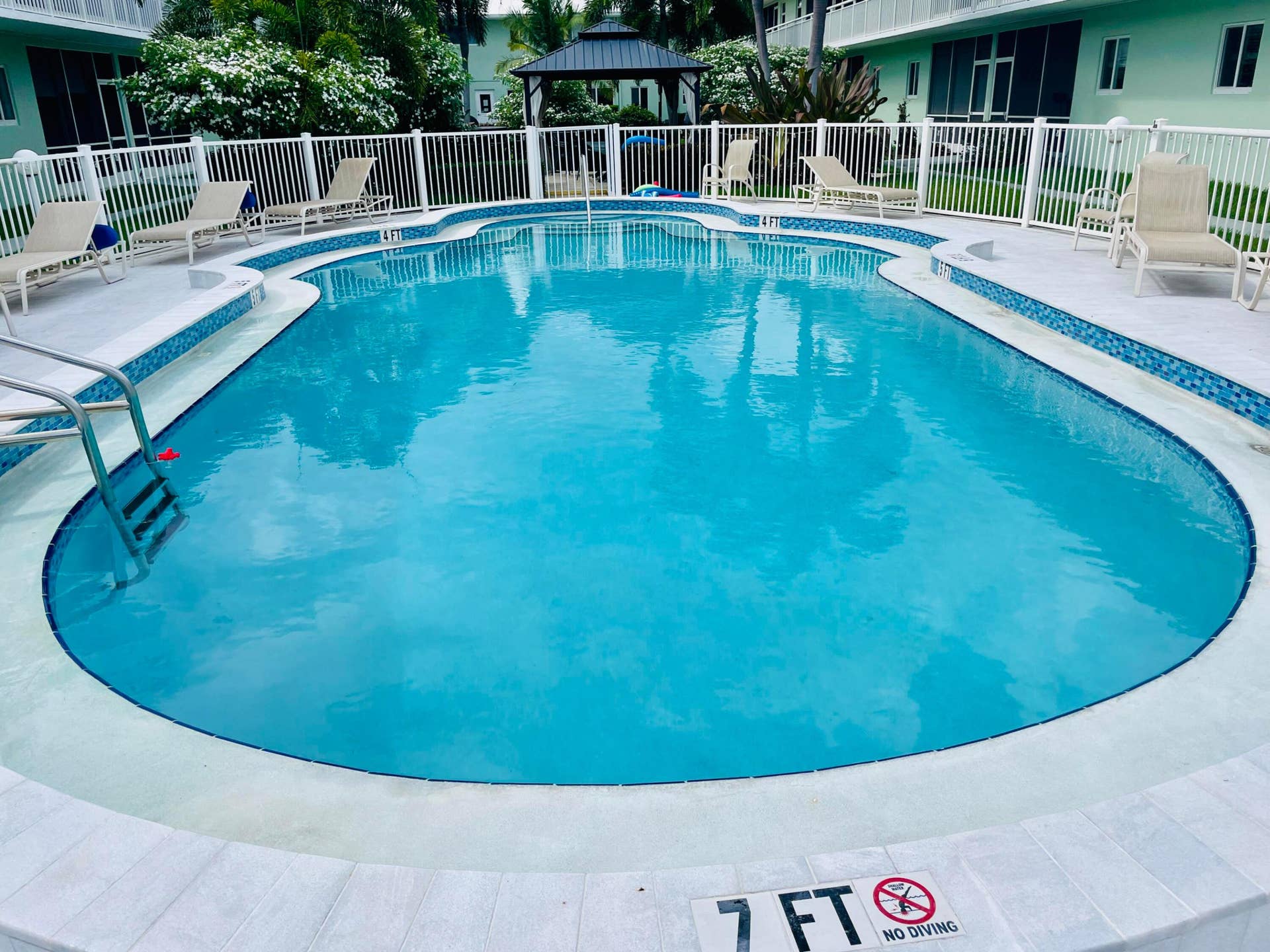 Pool Area (3)