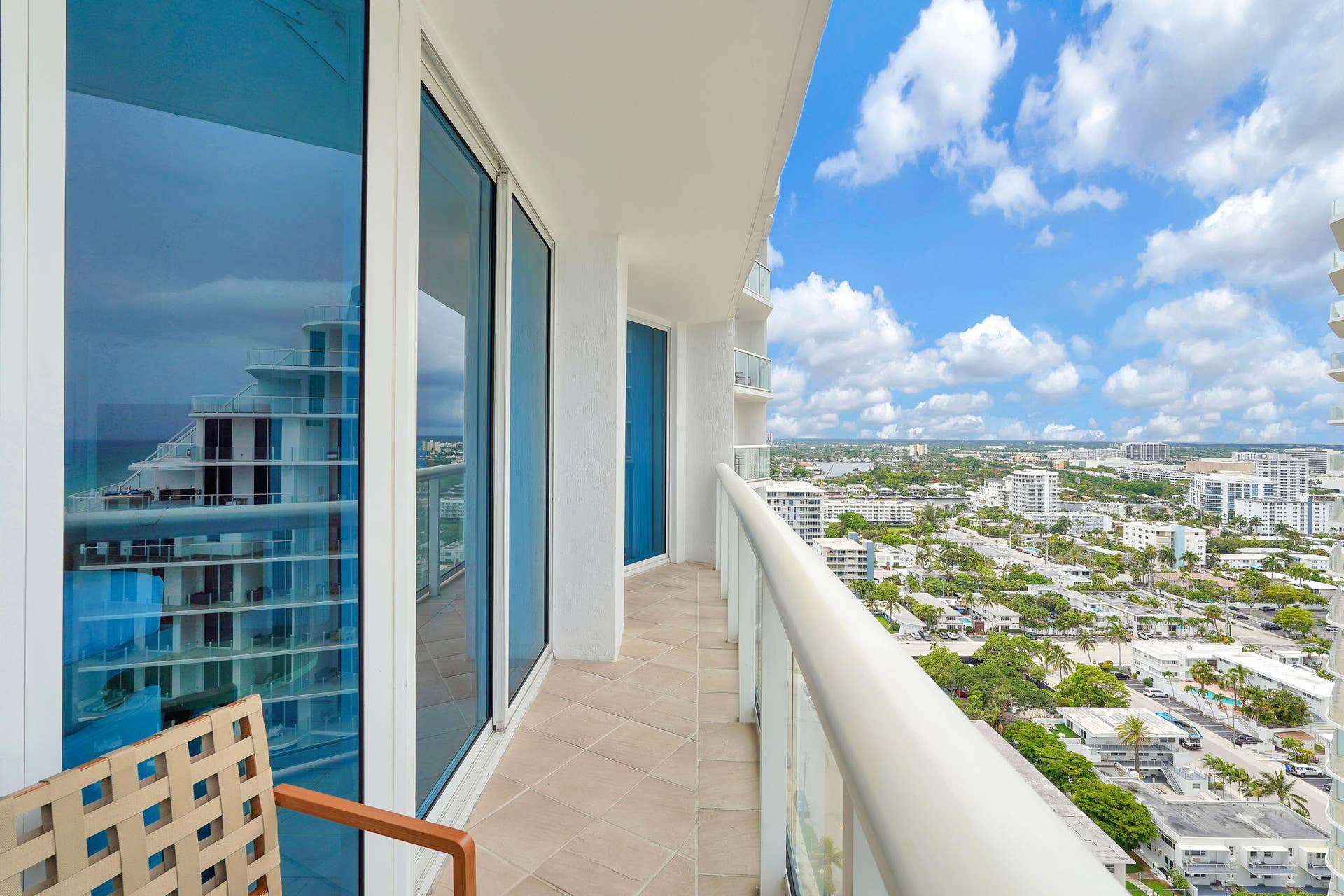 505 N Fort Lauderdale Beach Boulevard, #2214, Fort Lauderdale, FL 33304 3-web-or-mls-DSC02625