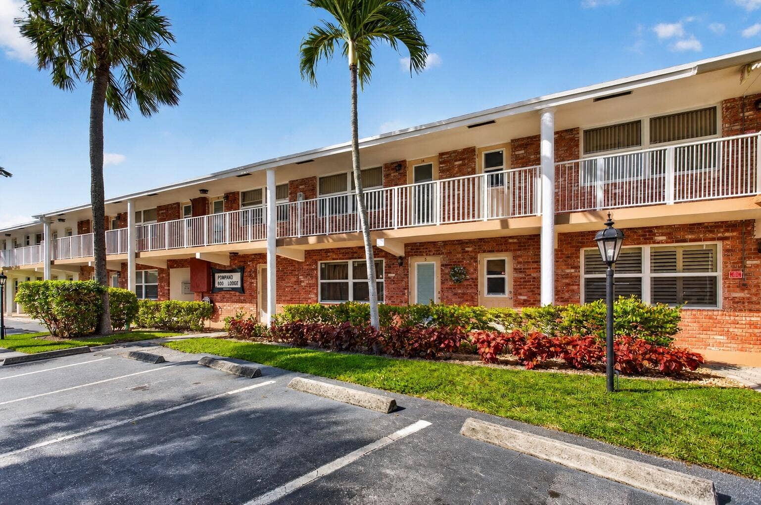 800 Pine Drive, #13, Pompano Beach, FL 33060 Front of Bldg 2
