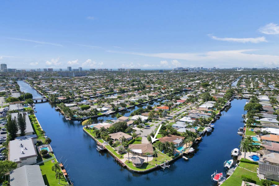 Property photo for 271 SE 5th Terrace, Pompano Beach, FL