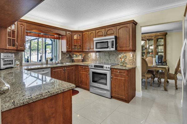 6431 Olde Moat Way, Davie, FL 33331 009_xd8X