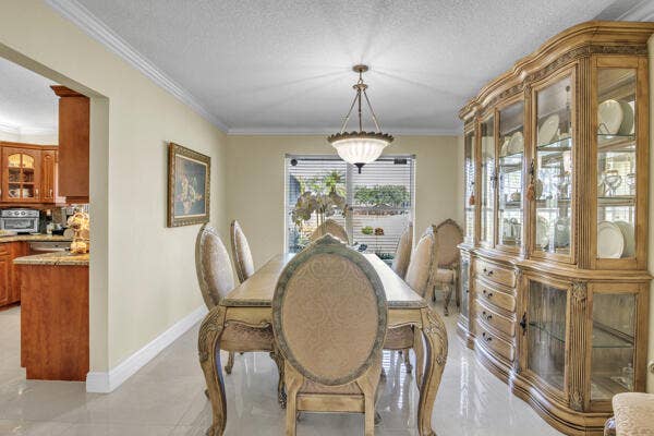 6431 Olde Moat Way, Davie, FL 33331 004_qE5u