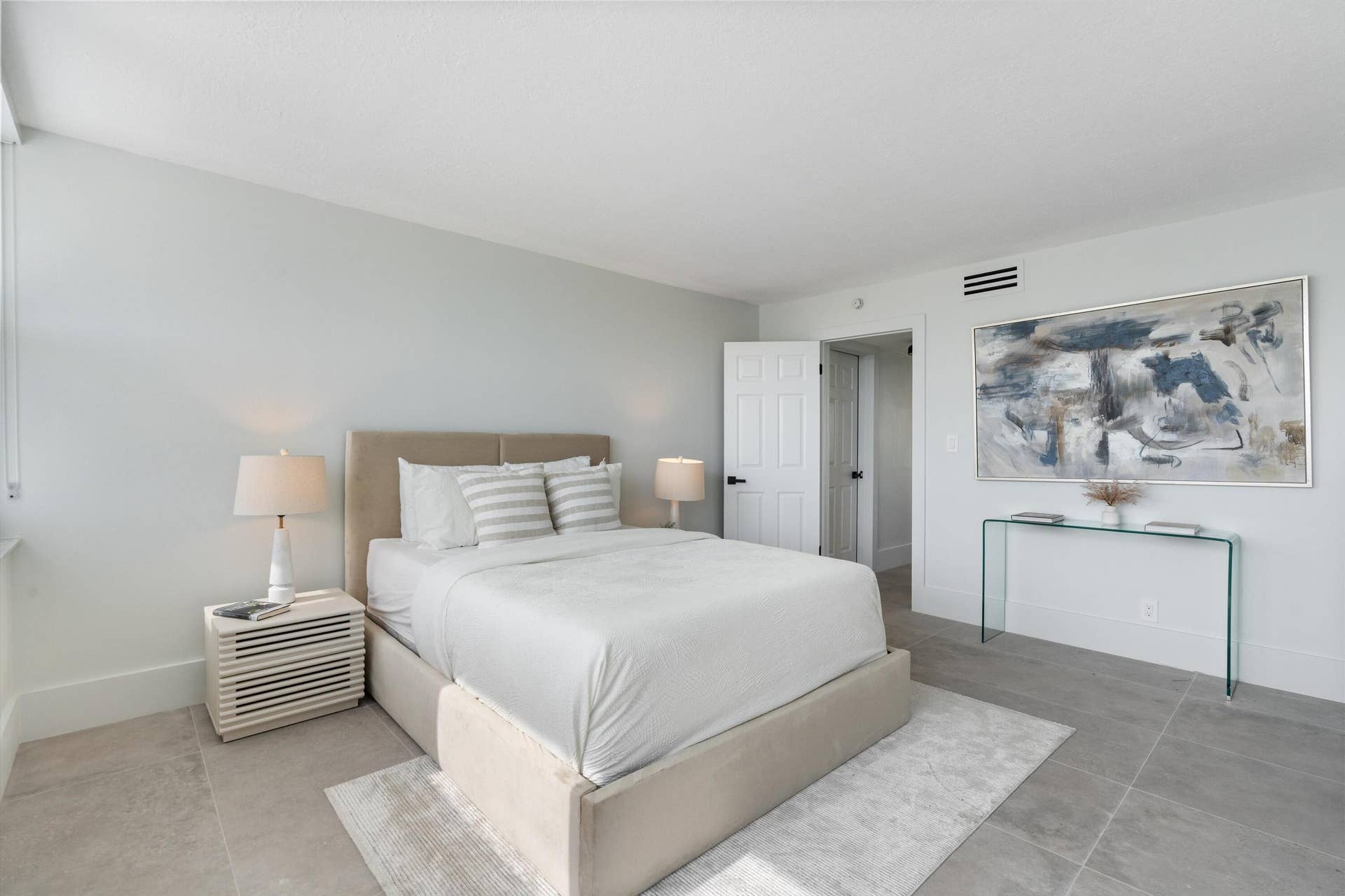 2800 E Sunrise Boulevard, #4c, Fort Lauderdale, FL 33304 Second Bedroom