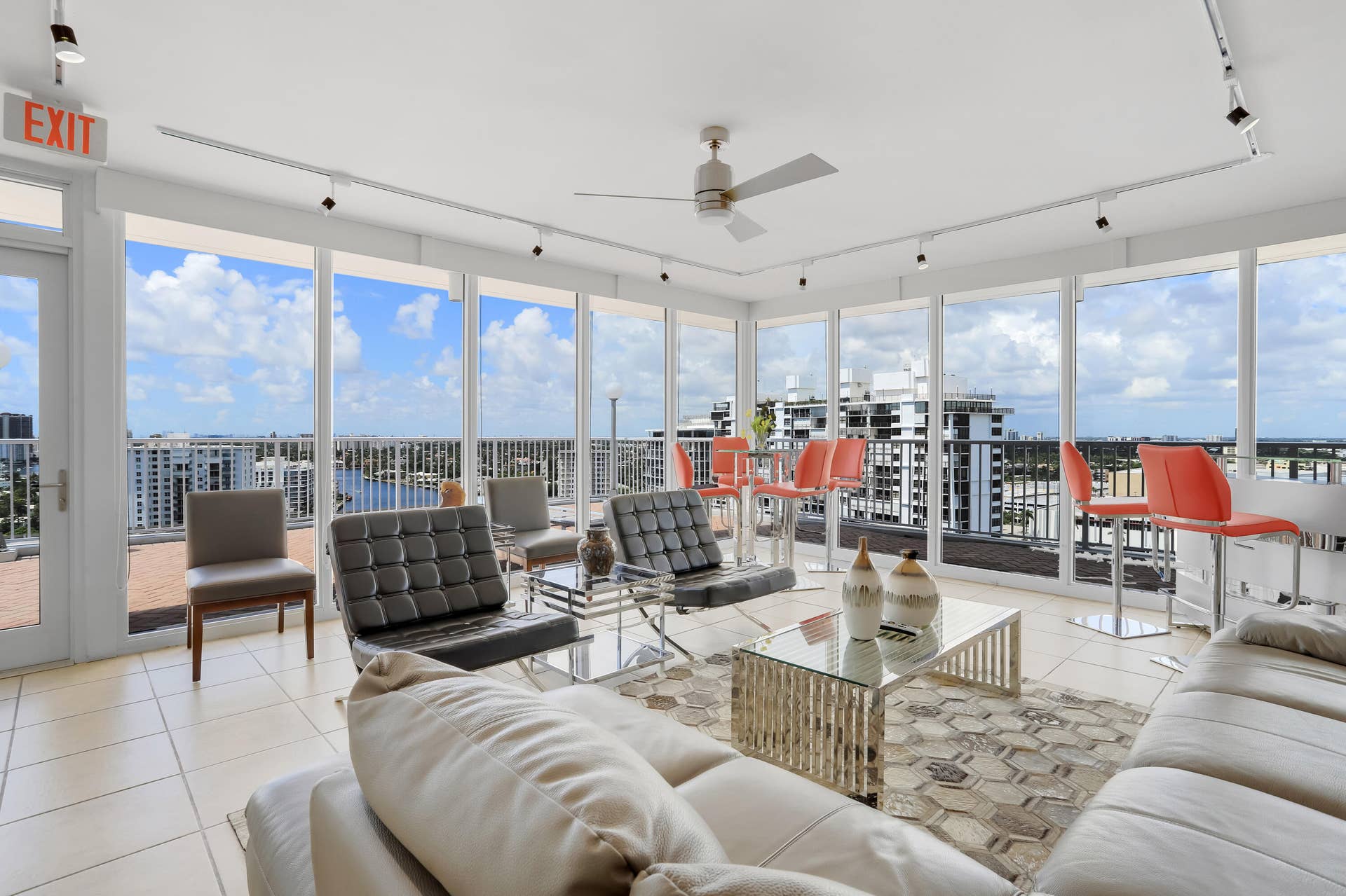 2800 E Sunrise Boulevard, #4c, Fort Lauderdale, FL 33304 Community Room