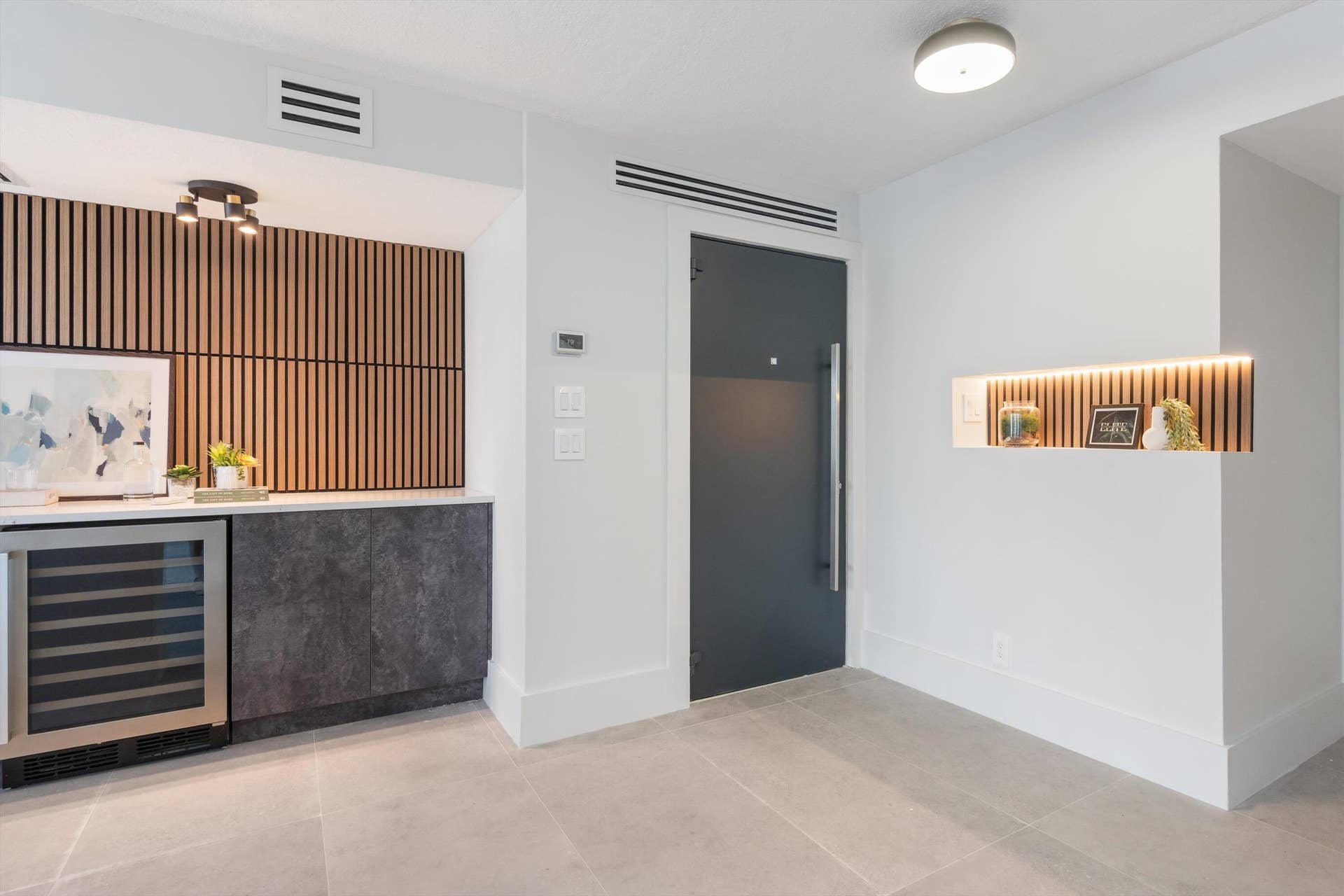 2800 E Sunrise Boulevard, #4c, Fort Lauderdale, FL 33304 Entrance