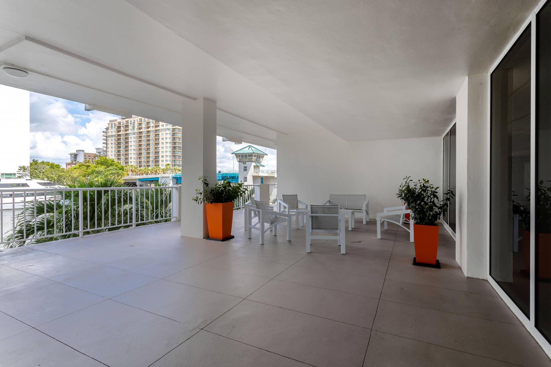 2800 E Sunrise Boulevard, #4c, Fort Lauderdale, FL 33304 Lobby Deck
