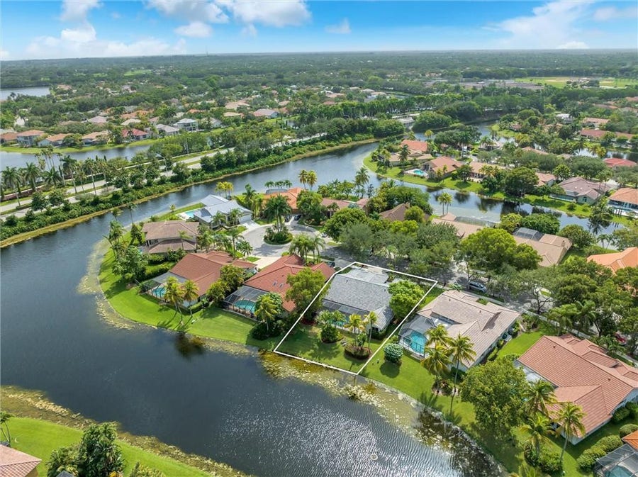 Property photo for 1230 Fairfax Court, Weston, FL