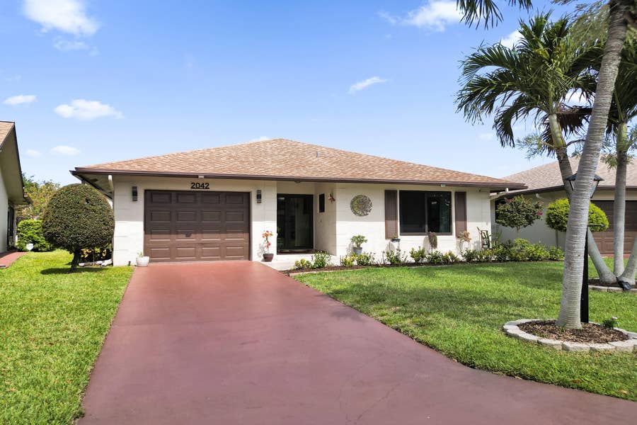 Property photo for 2042 SW 17th Circle, Deerfield Beach, FL