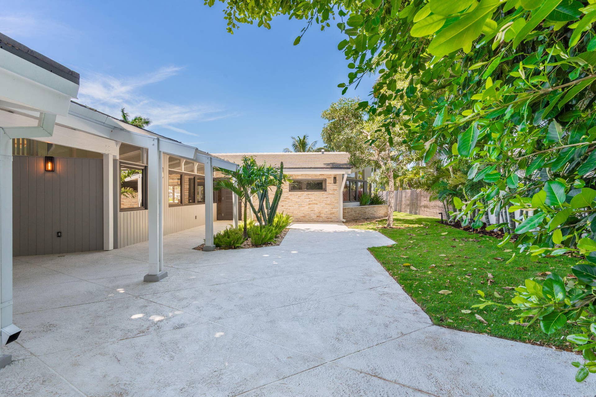 1425 Middle River Drive, Fort Lauderdale, FL 33304 5-web-or-mls-1425 Middle River Dr Fort L