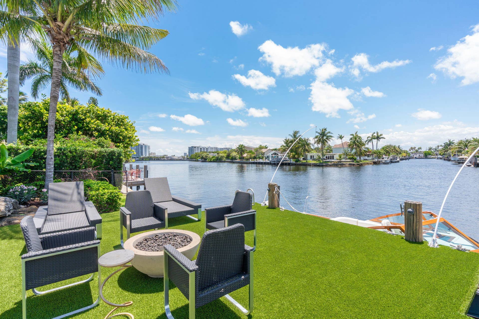 1425 Middle River Drive, Fort Lauderdale, FL 33304 65-web-or-mls-1425 Middle River Dr Fort
