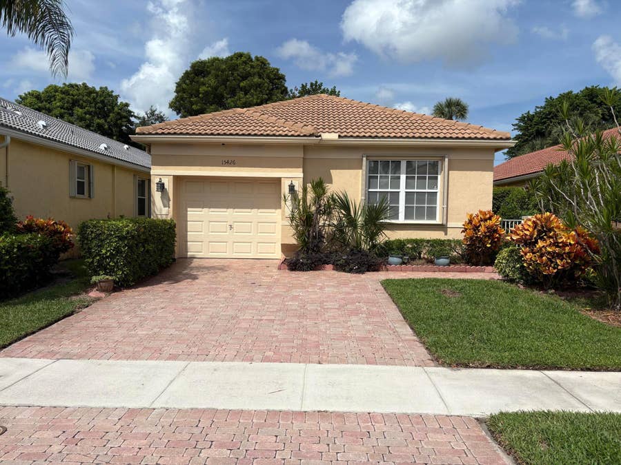 Property photo for 15426 Fiorenza Circle, Delray Beach, FL