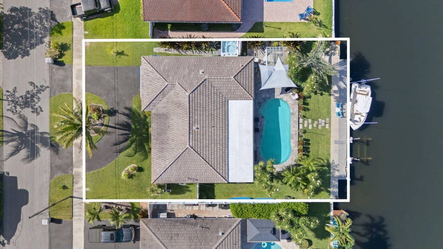 Property photo for 240 SE 2nd Avenue, Pompano Beach, FL