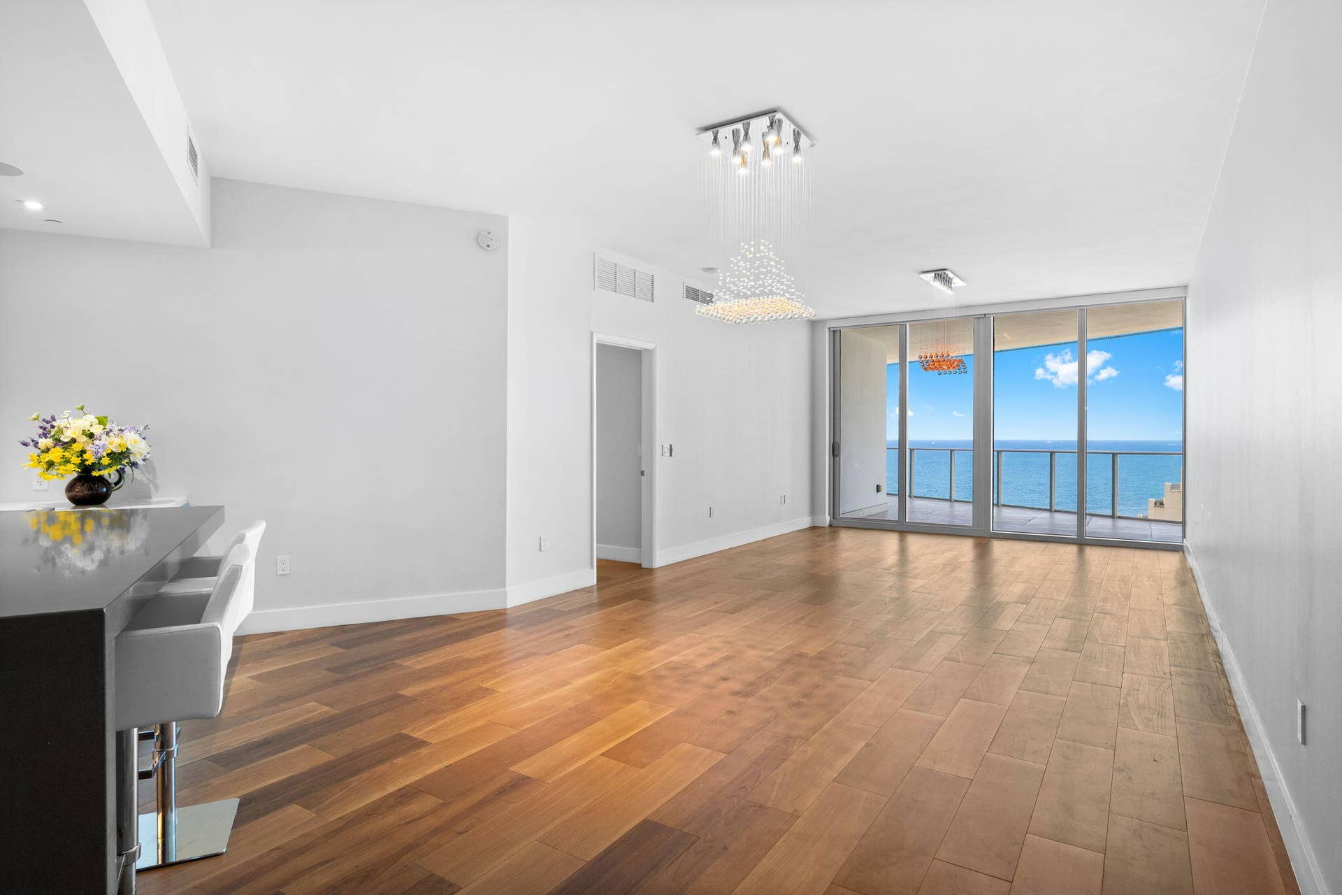 701 N Fort Lauderdale Beach Boulevard, #1103, Fort Lauderdale, FL 33304 2-web-or-mls-A7R01875 copy