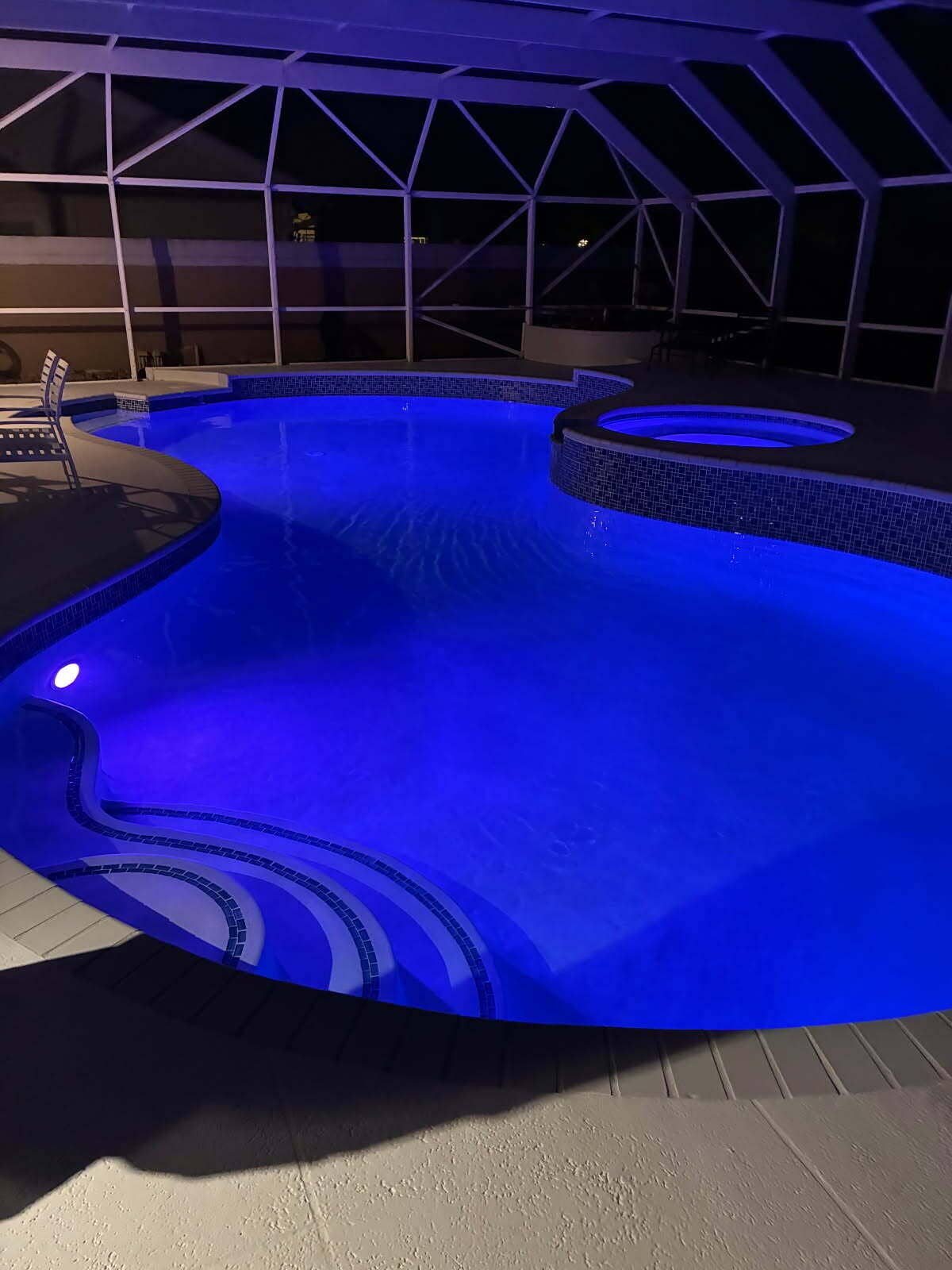 Dramatic Pool Lighting Updates