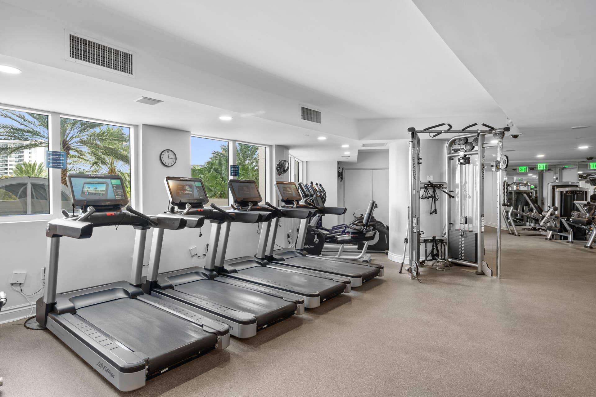 3200 N Ocean Boulevard, #1506, Fort Lauderdale, Fort Lauderdale, FL 33308 Gym