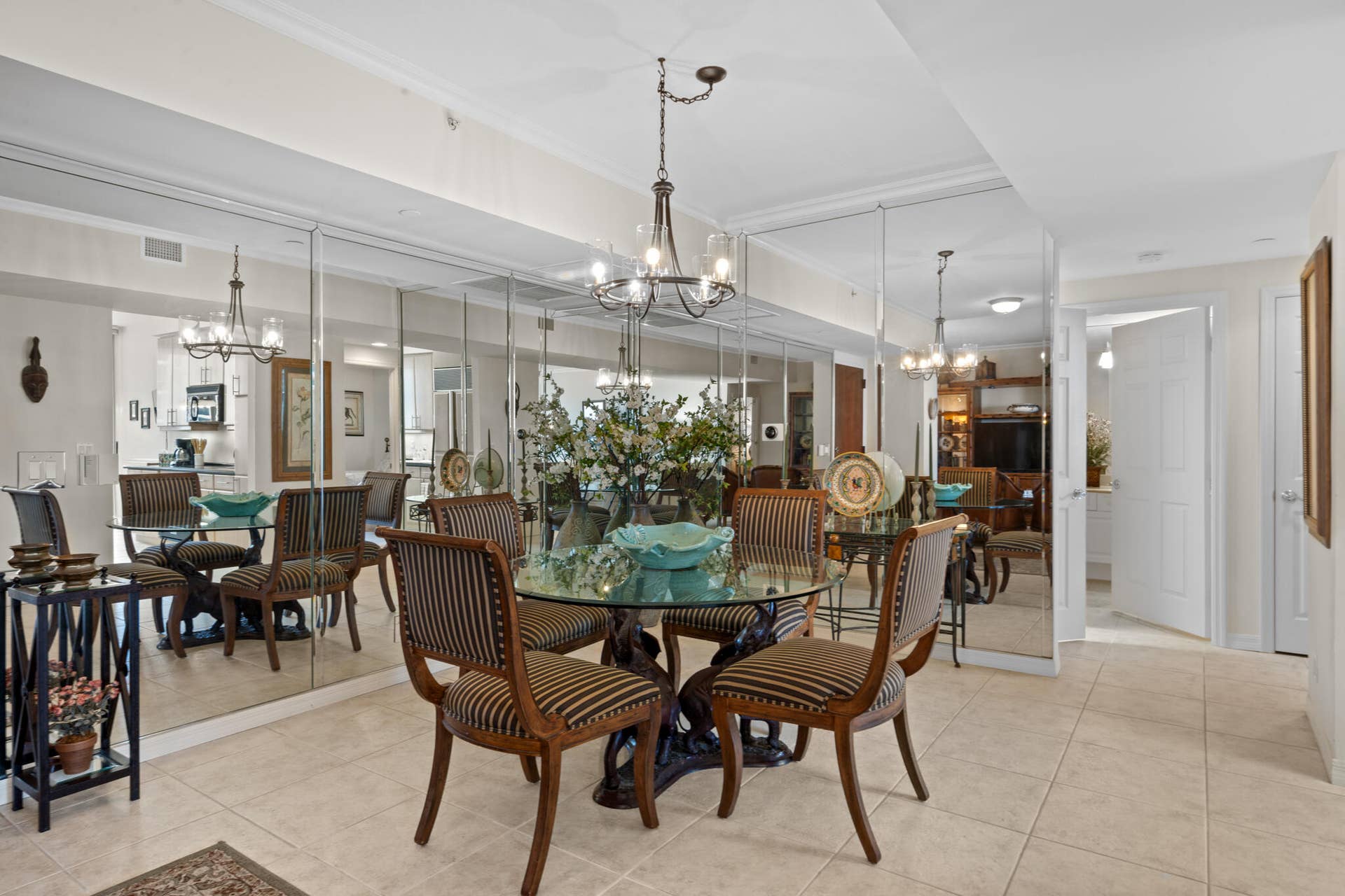 3200 N Ocean Boulevard, #1506, Fort Lauderdale, Fort Lauderdale, FL 33308 dining room