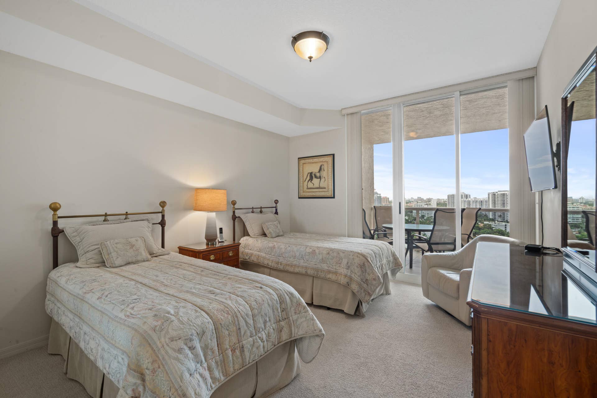3200 N Ocean Boulevard, #1506, Fort Lauderdale, Fort Lauderdale, FL 33308 guest bedroom