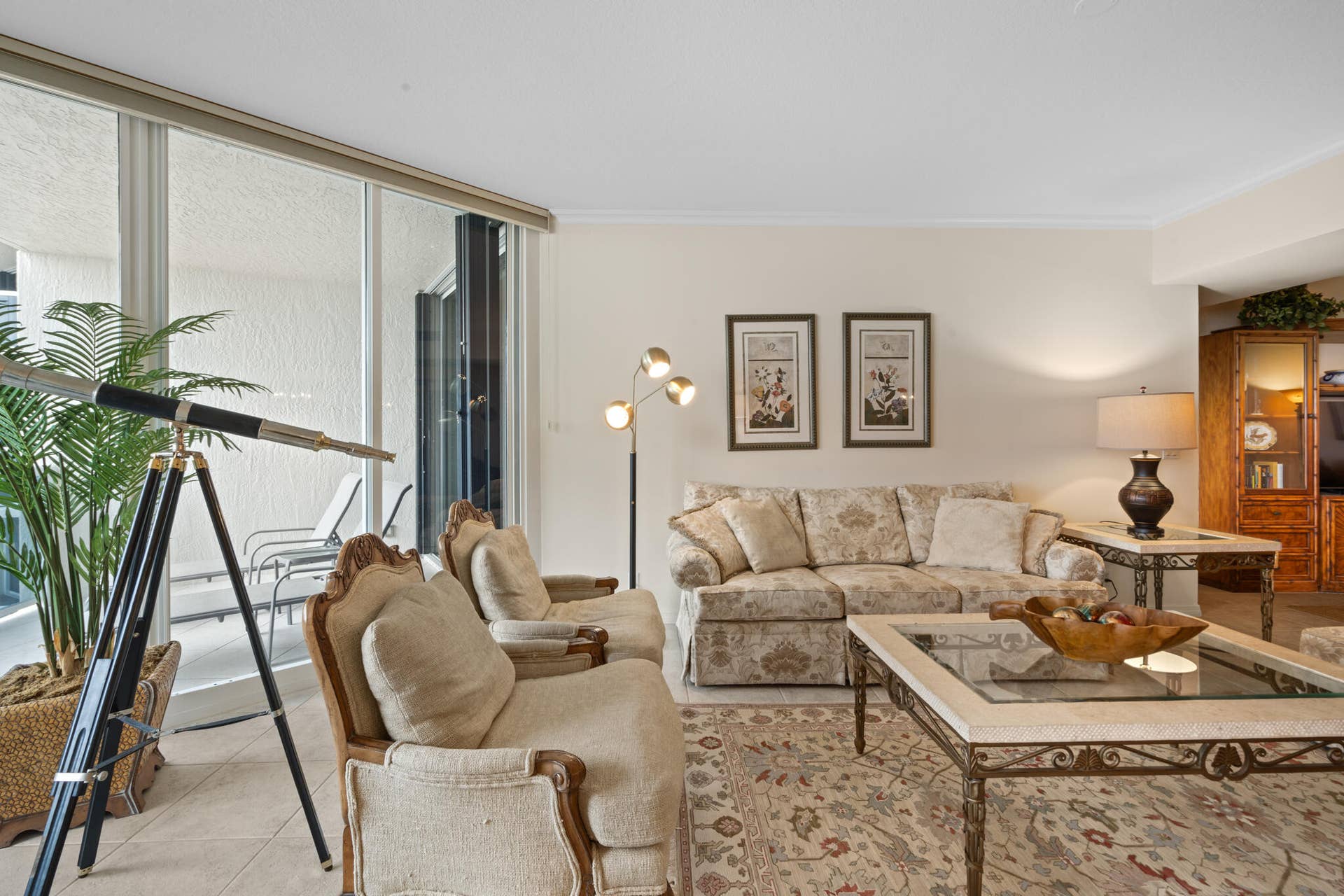 3200 N Ocean Boulevard, #1506, Fort Lauderdale, Fort Lauderdale, FL 33308 living room