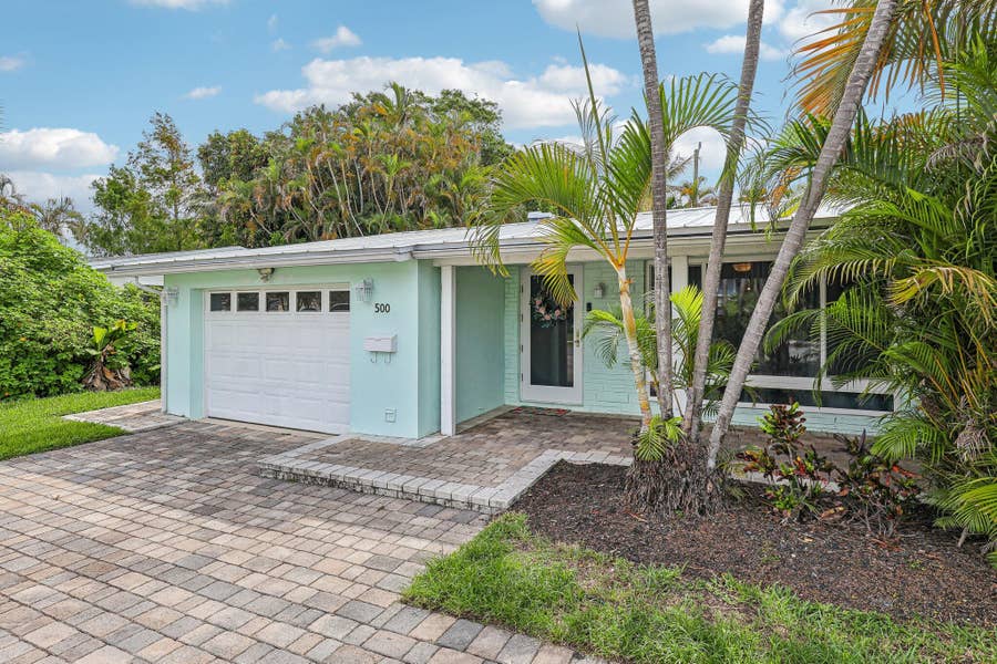 Property photo for 500 SE 8th Avenue, Deerfield Beach, FL