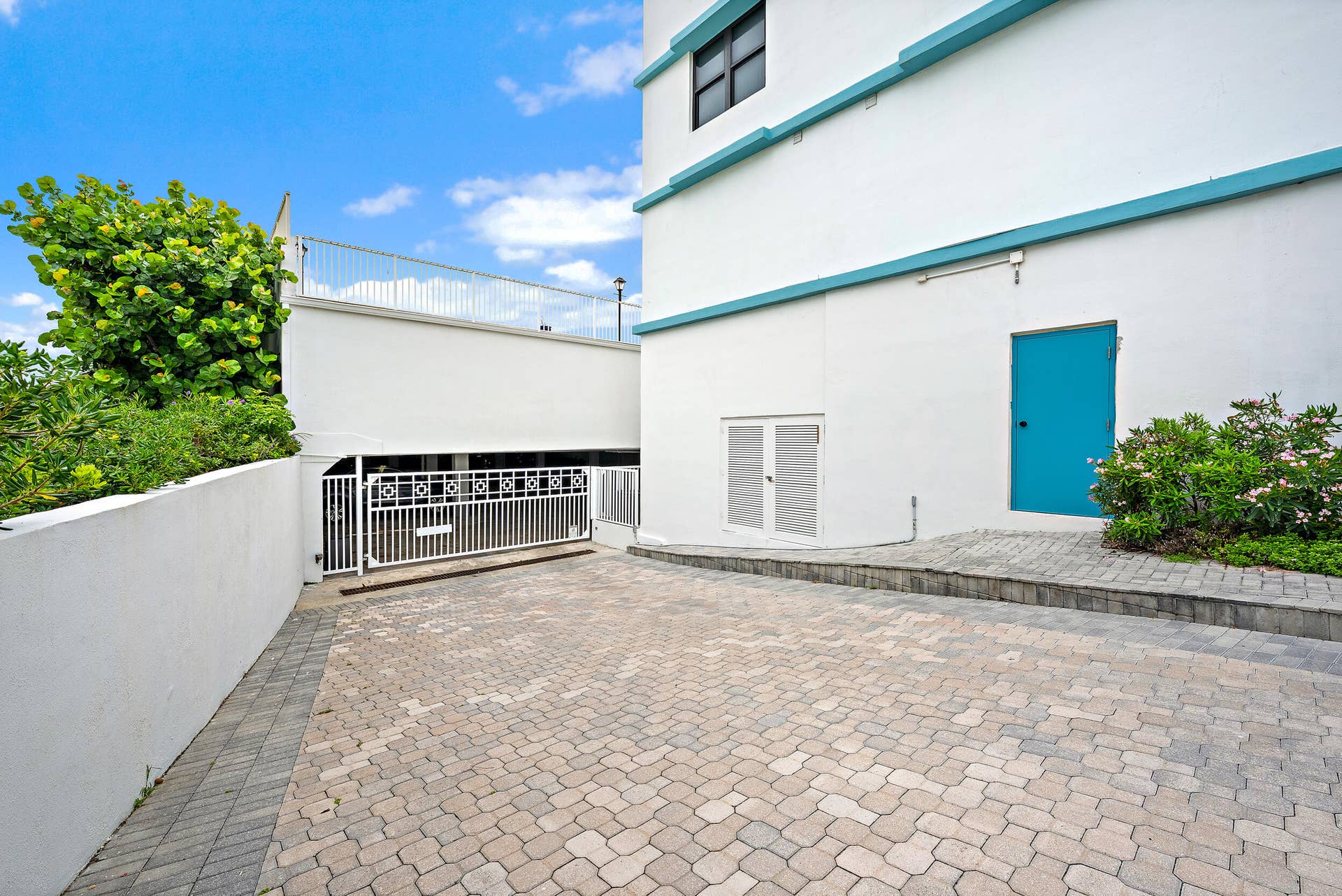 900 Ocean Drive, #202, Juno Beach, FL 33408 Secured underground parking