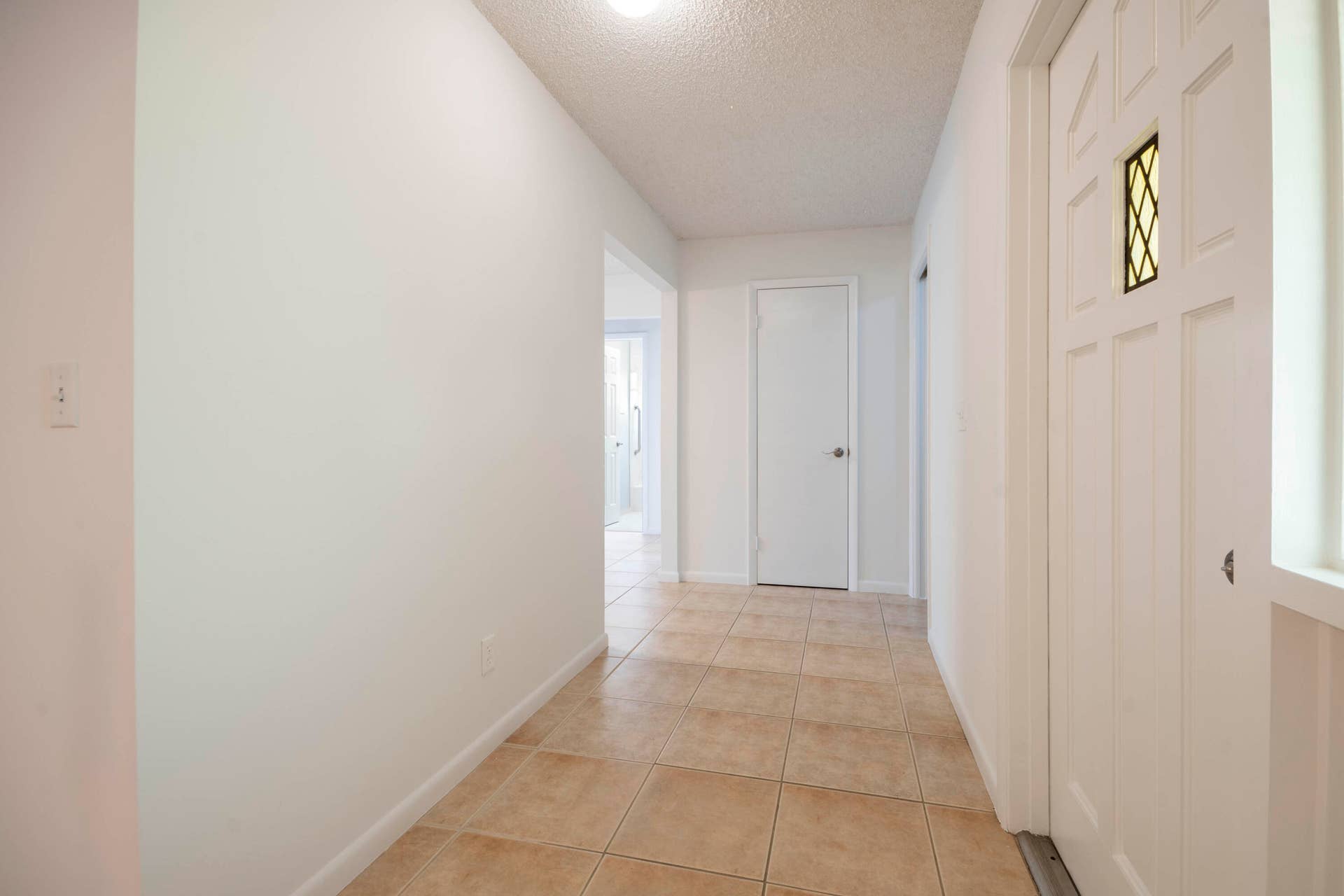 18020 Palm Point Drive, Jupiter, FL 33458 Foyer