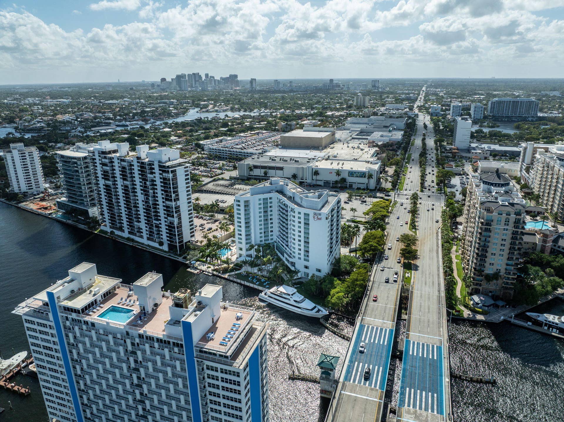 2670 E Sunrise Boulevard, #1201, Fort Lauderdale, FL 33304 33-web-or-mls-2670 E Sunrise Blvd_aerial