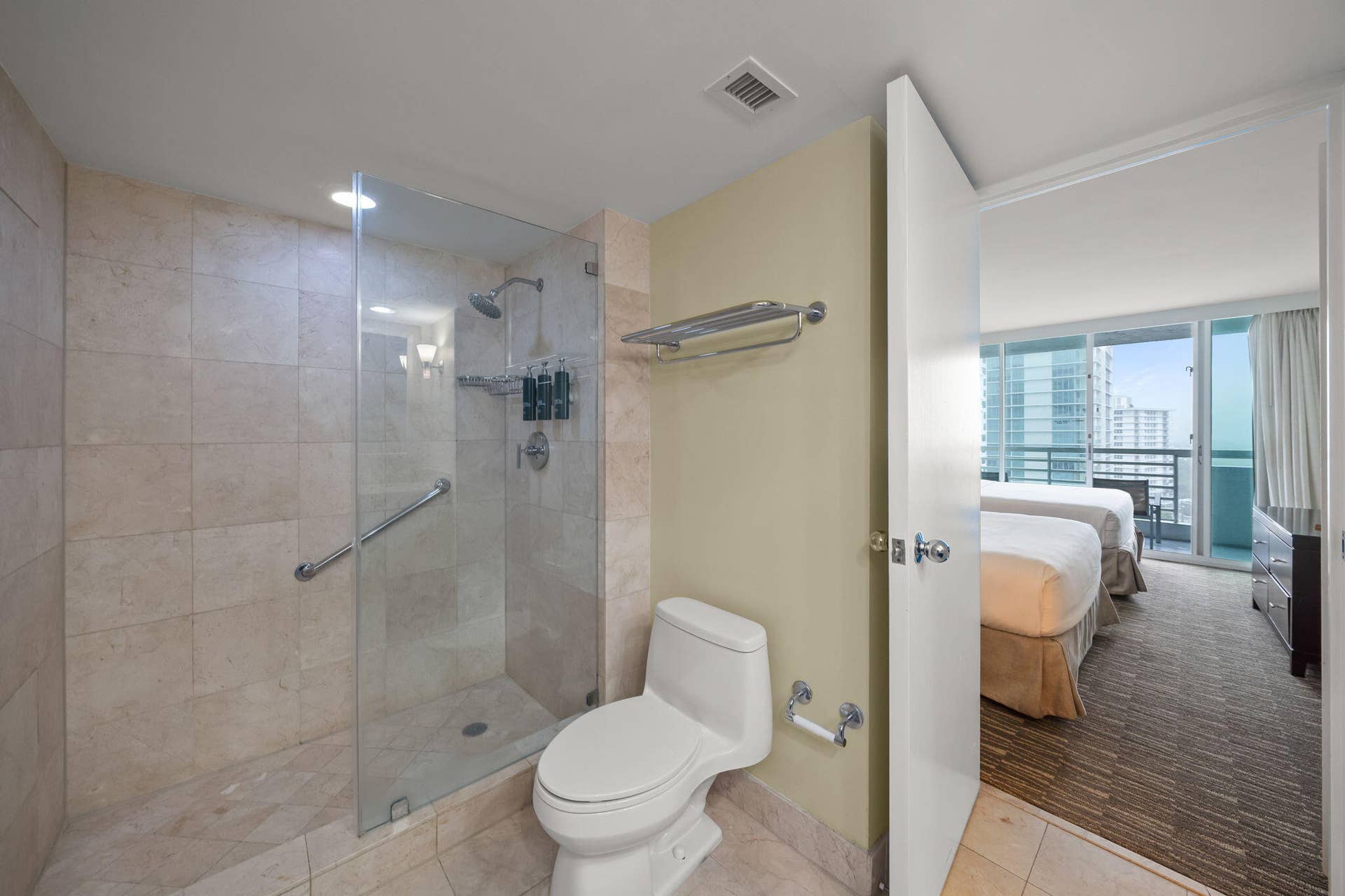 2670 E Sunrise Boulevard, #1201, Fort Lauderdale, FL 33304 10-web-or-mls-2670 E Sunrise Blvd Unit 1