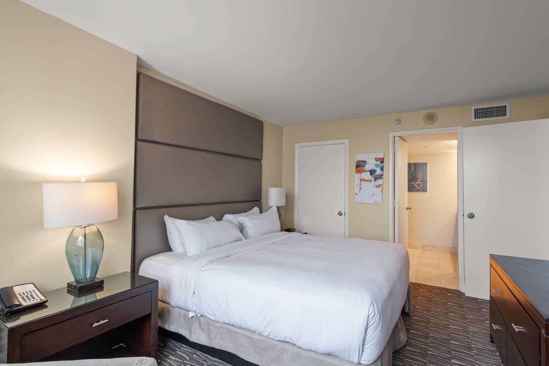 2670 E Sunrise Boulevard, #1201, Fort Lauderdale, FL 33304 14-web-or-mls-2670 E Sunrise Blvd Unit 1