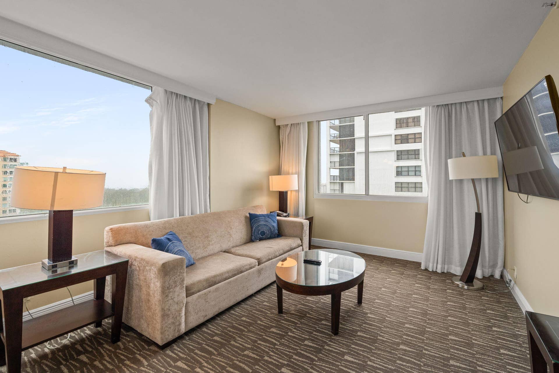 2670 E Sunrise Boulevard, #1201, Fort Lauderdale, FL 33304 5-web-or-mls-2670 E Sunrise Blvd Unit 12